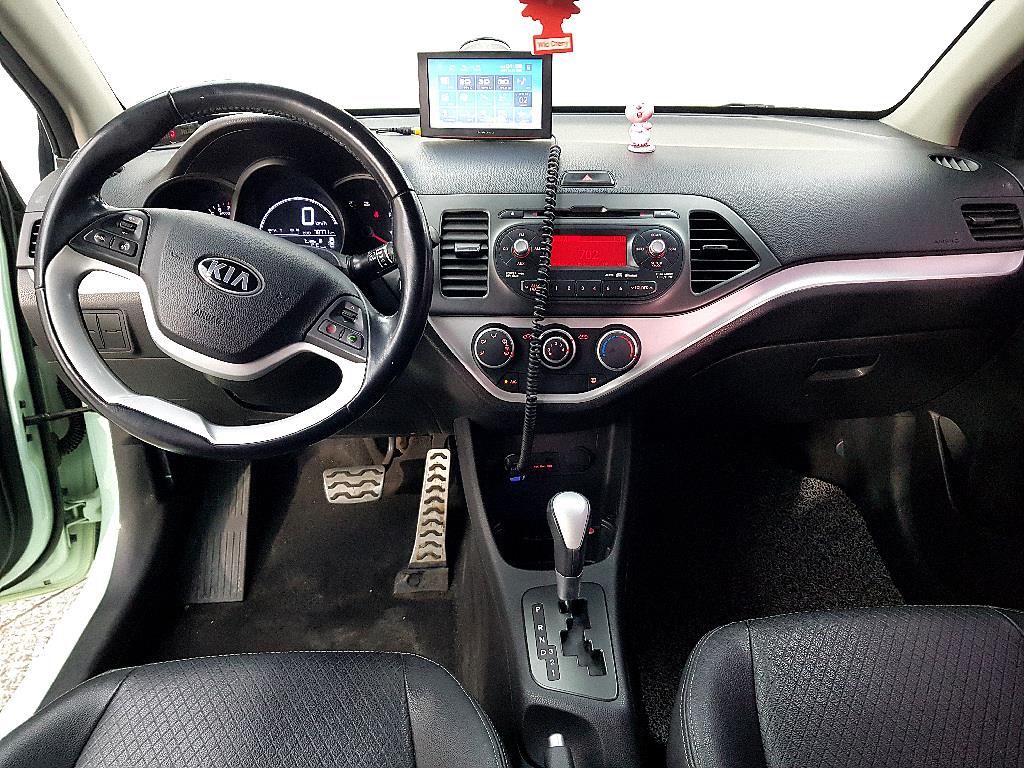 KIA Morning - Vista 5