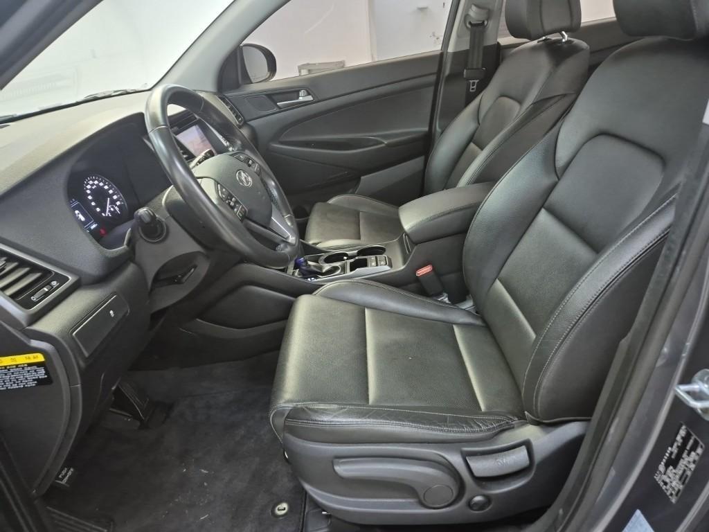 HYUNDAI Tucson - Vista 11