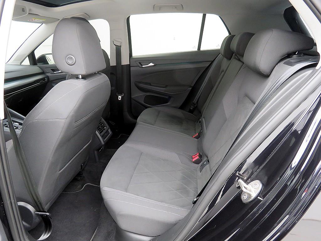 Volkswagen Golf - Vista 8