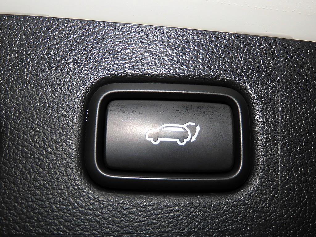 HYUNDAI Tucson 2018 Blanco - Importación desde Corea - HF Imports Iquique - Foto 16