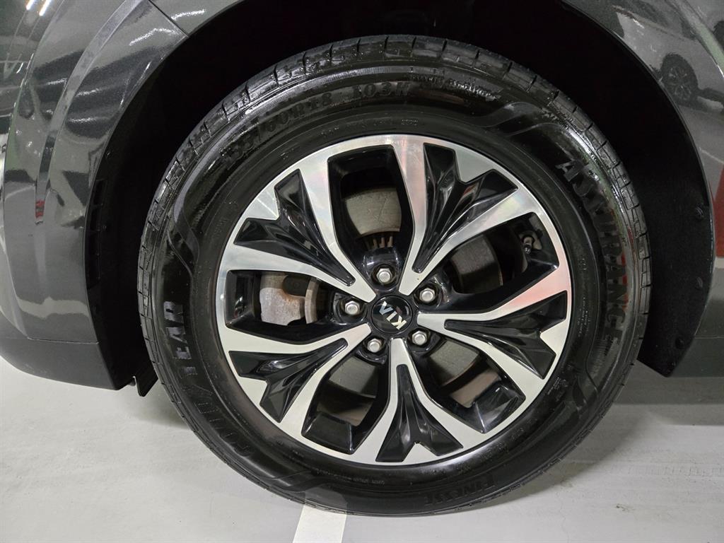 KIA Carnival 2021 Gris - Importación desde Corea - HF Imports Iquique - Foto 19