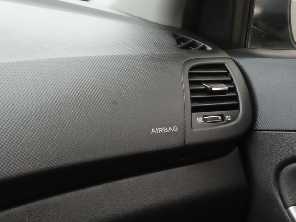 HYUNDAI Accent 2019 Negro - Importación desde Corea - HF Imports Iquique - Foto 16