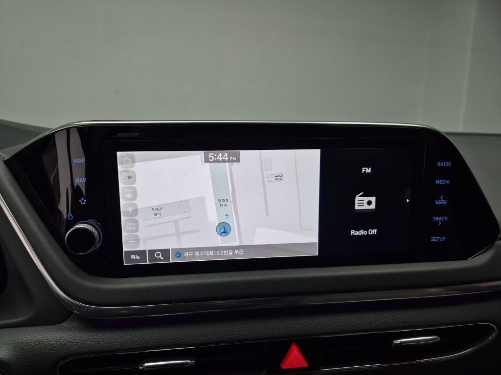 HYUNDAI Sonata 2023 Negro - Importación desde Corea - HF Imports Iquique - Foto 13