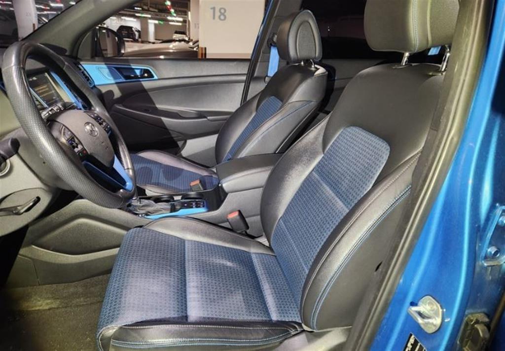 HYUNDAI Tucson - Vista 11