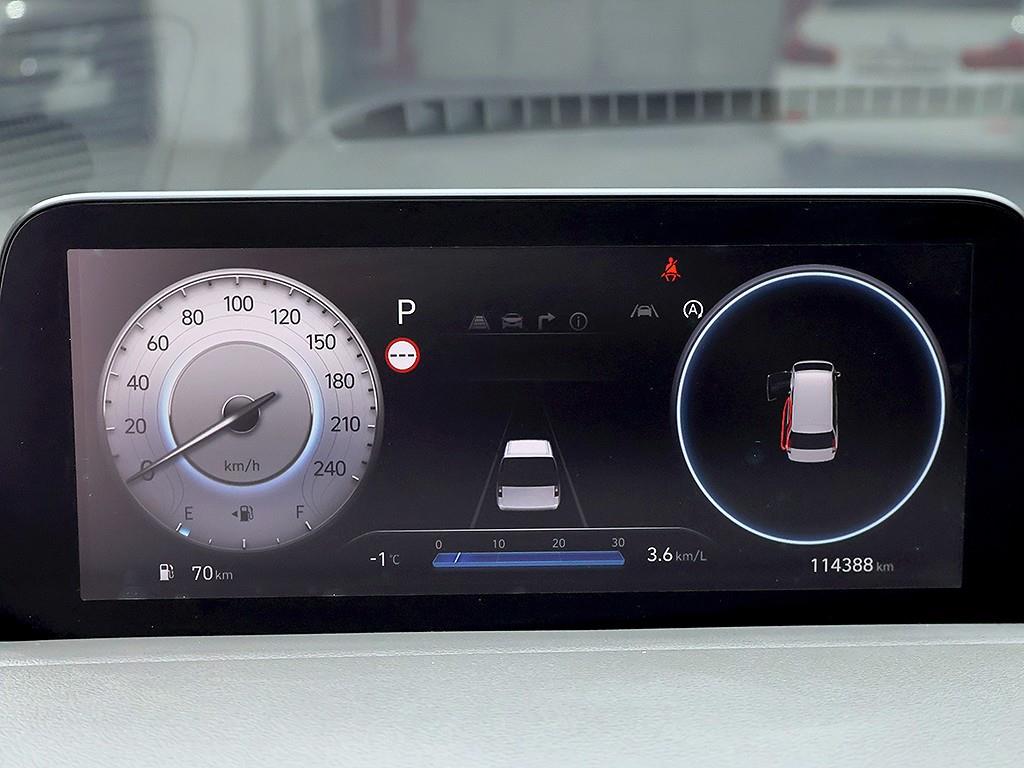 HYUNDAI Staria - Vista 11