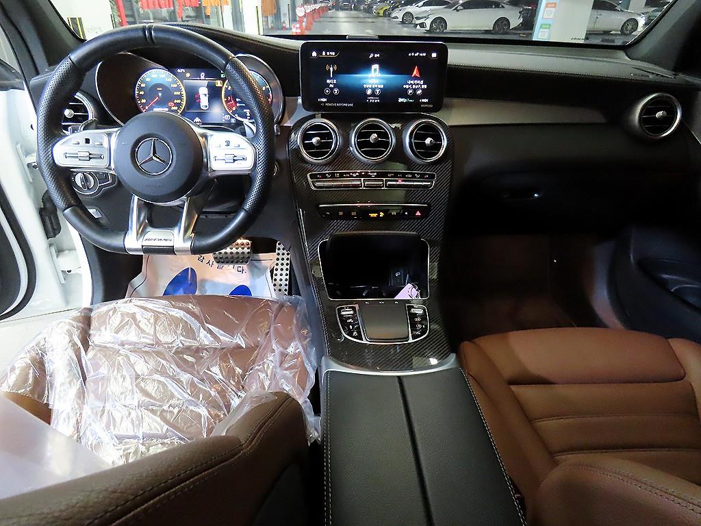 Mercedes Benz GLC Class - Vista 10