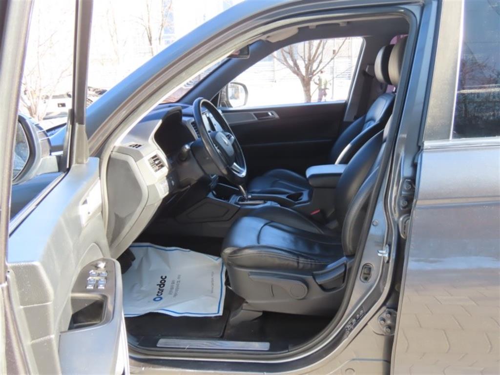 Ssangyong Rexton 2019 Gris - Importación desde Corea - HF Imports Iquique - Foto 13