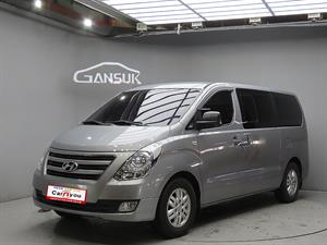 HYUNDAI Starex - Vista 4