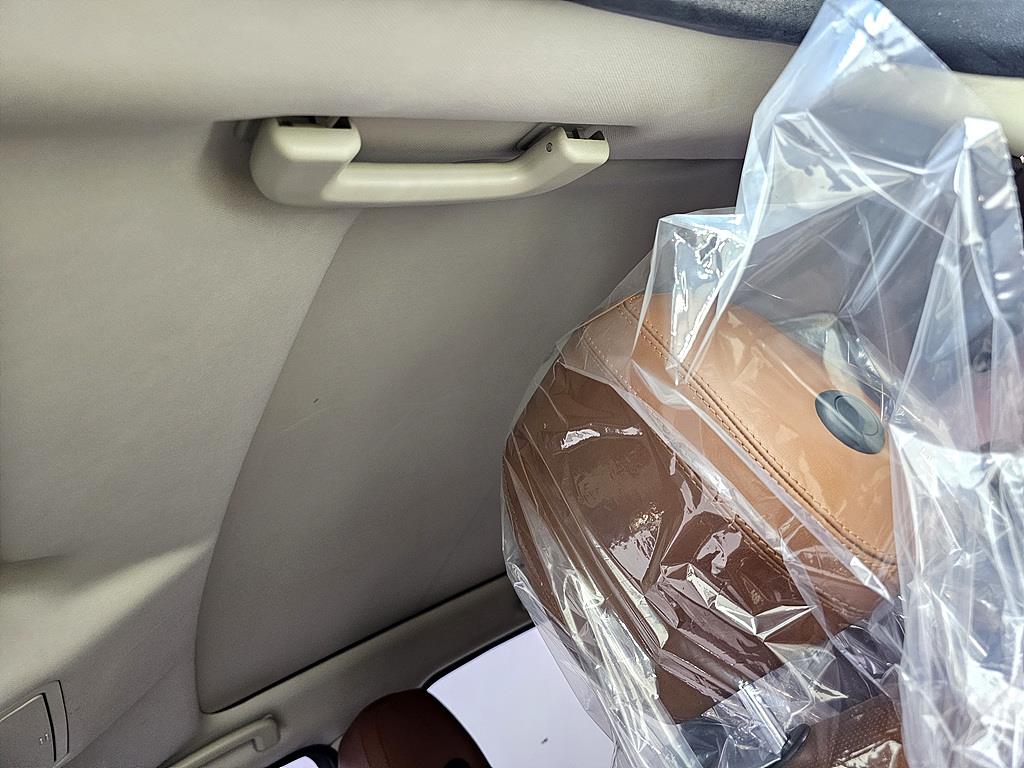 Land Rover Discovery Sports - Vista 12