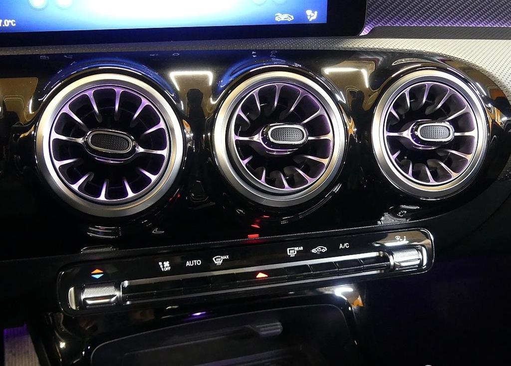 Mercedes Benz A Class 2024 Negro - Importación desde Corea - HF Imports Iquique - Foto 15