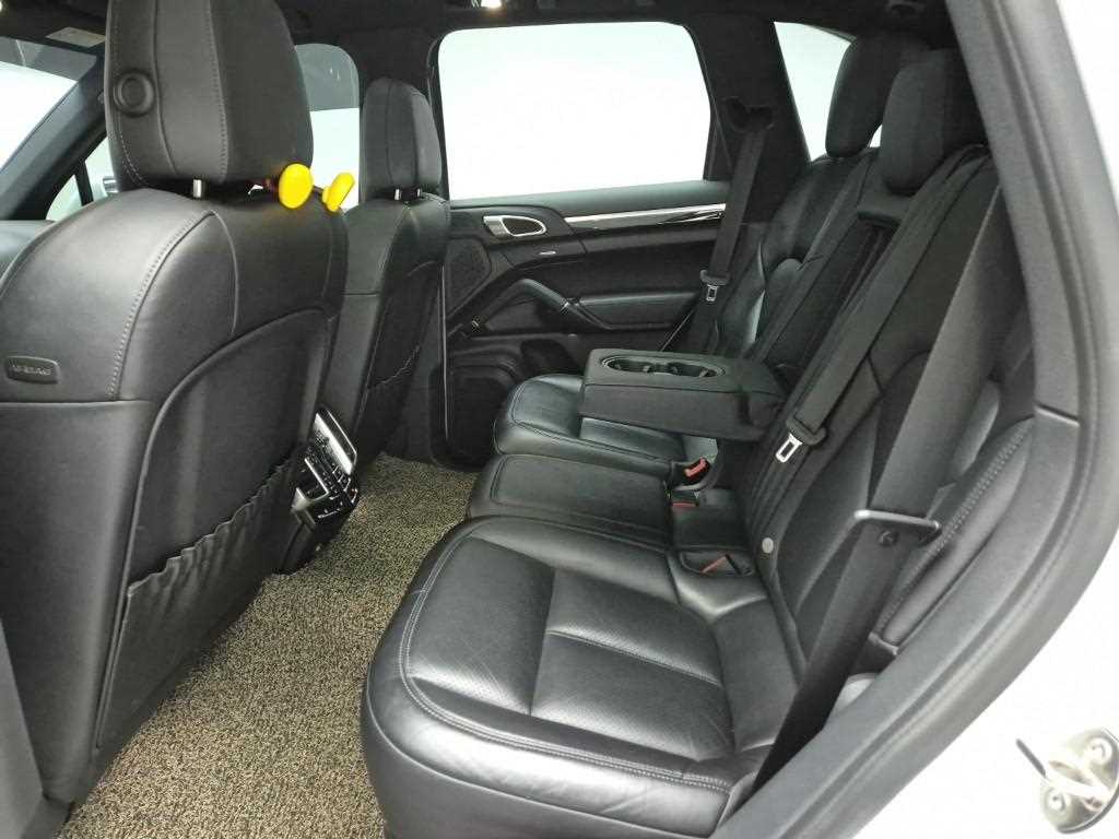 Porsche Cayenne - Vista 12