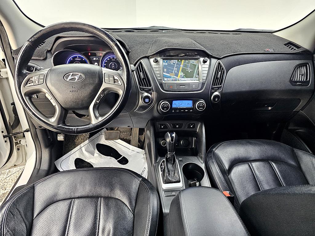 HYUNDAI Tucson - Vista 5