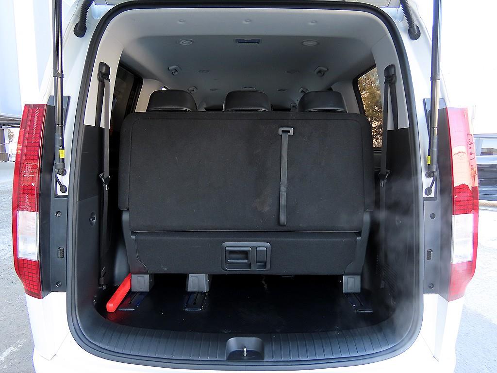 HYUNDAI Staria 2022 Blanco - Importación desde Corea - HF Imports Iquique - Foto 17