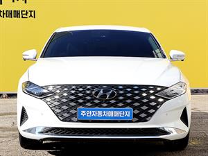 HYUNDAI Grandeur - Vista 2