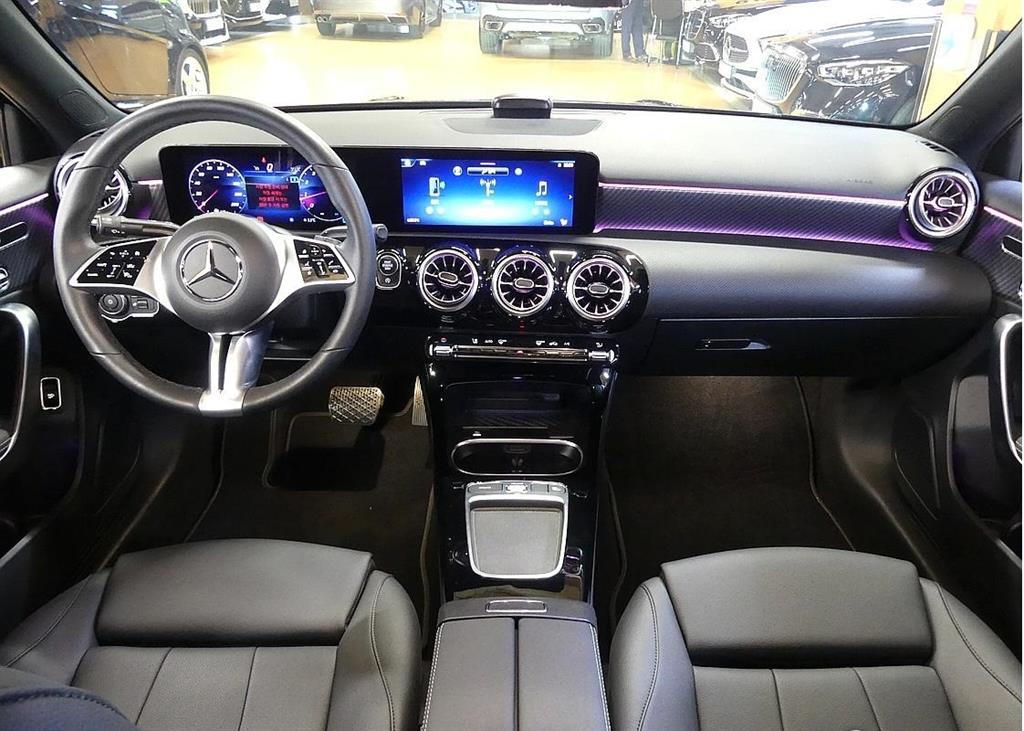 Mercedes Benz A Class - Vista 4