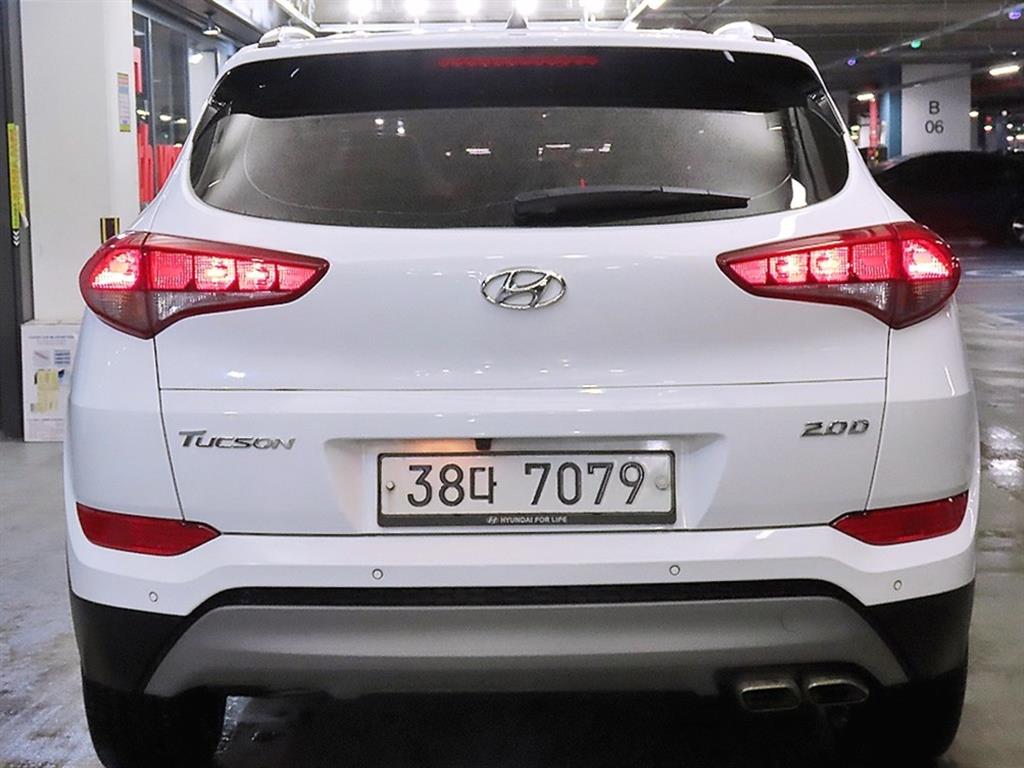 HYUNDAI Tucson - Vista 5
