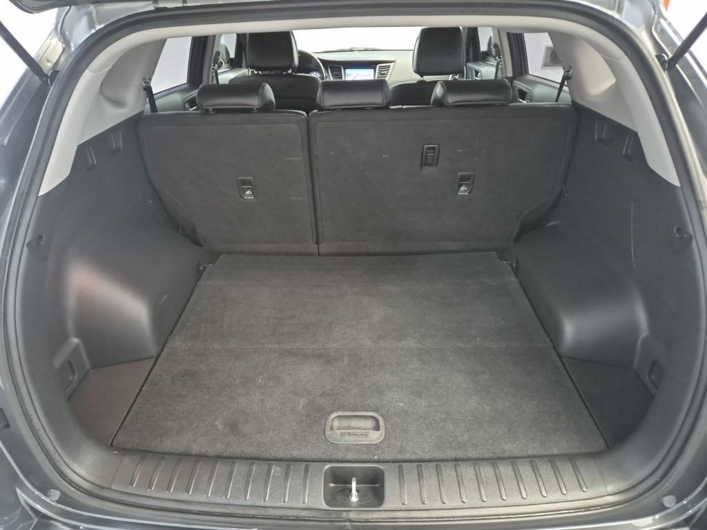 HYUNDAI Tucson 2018 Gris - Importación desde Corea - HF Imports Iquique - Foto 18