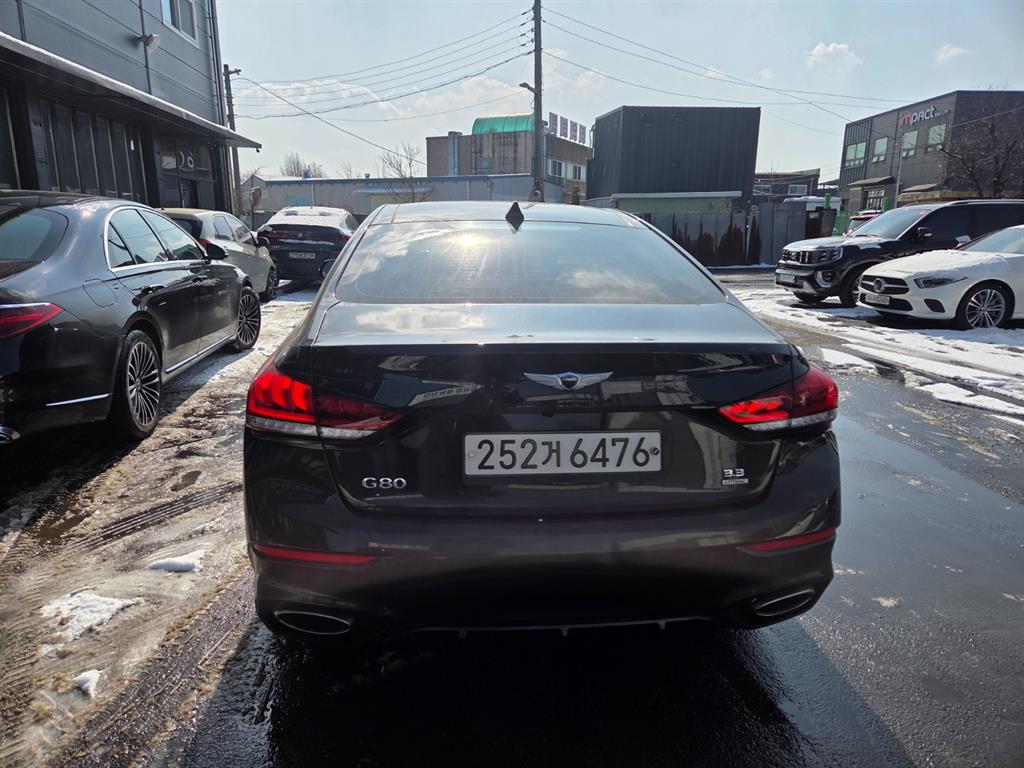 Genesis G80 - Vista 2