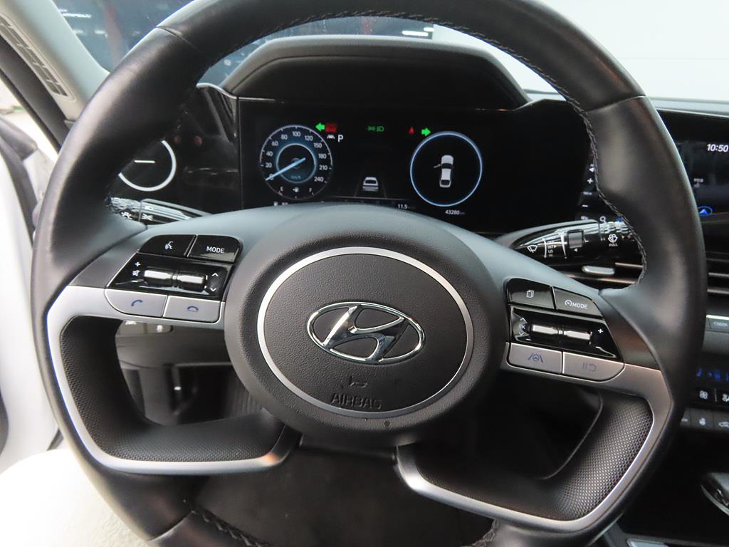 HYUNDAI Avante - Vista 8