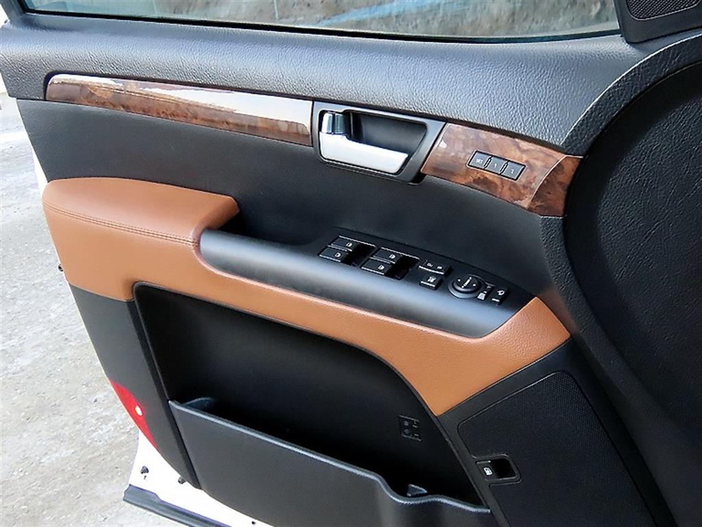 KIA Mohave - Vista 11