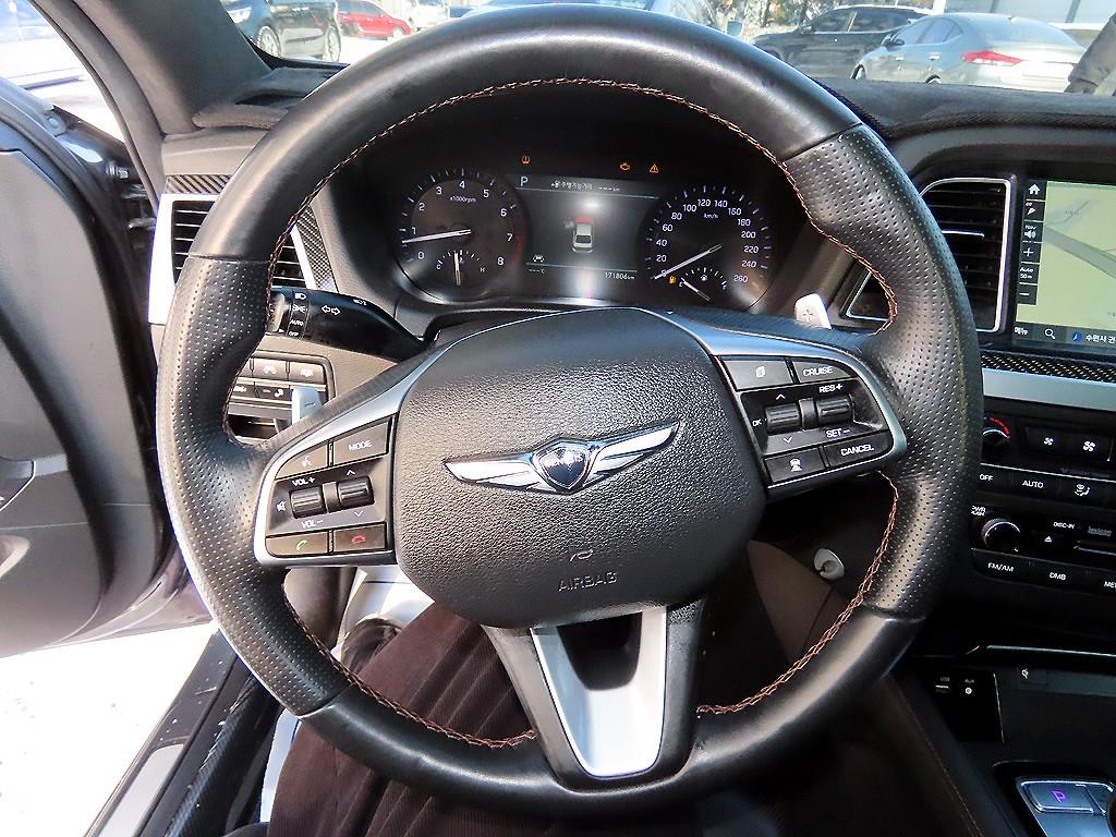 Genesis G80 - Vista 8