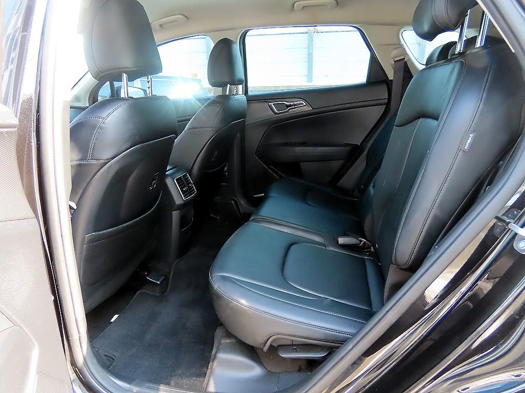 KIA Sportage - Vista 6