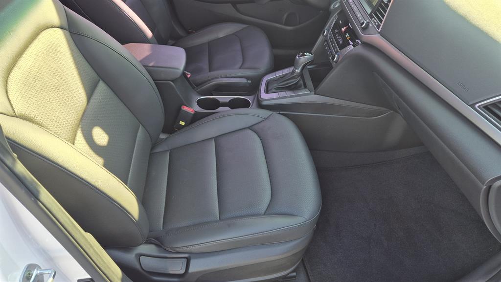 HYUNDAI Avante 2016 Blanco - Importación desde Corea - HF Imports Iquique - Foto 17