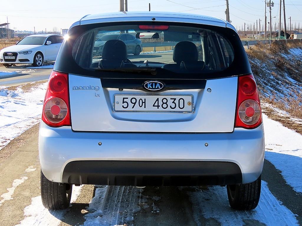 KIA Morning - Vista 4