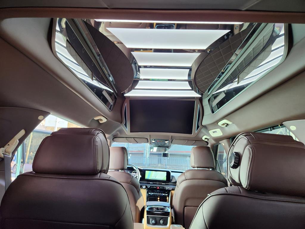 KIA Carnival - Vista 7