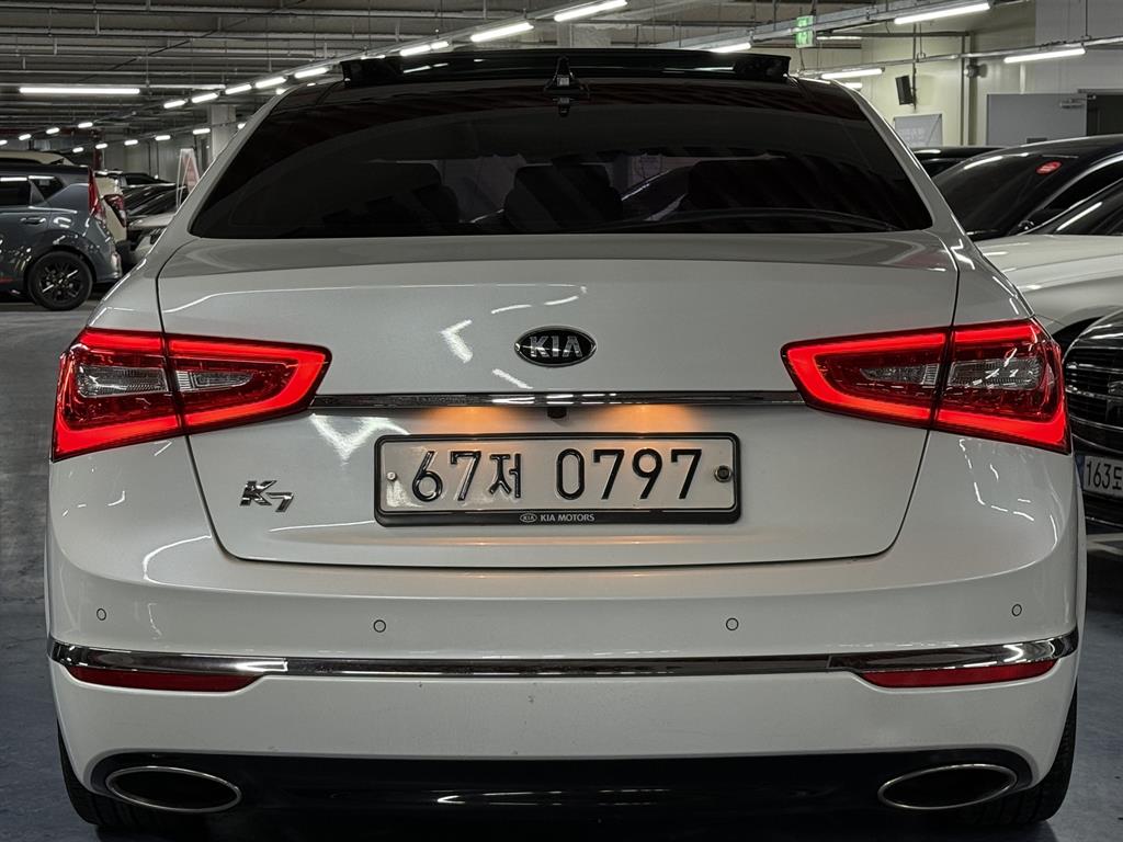 KIA K7 - Vista 4