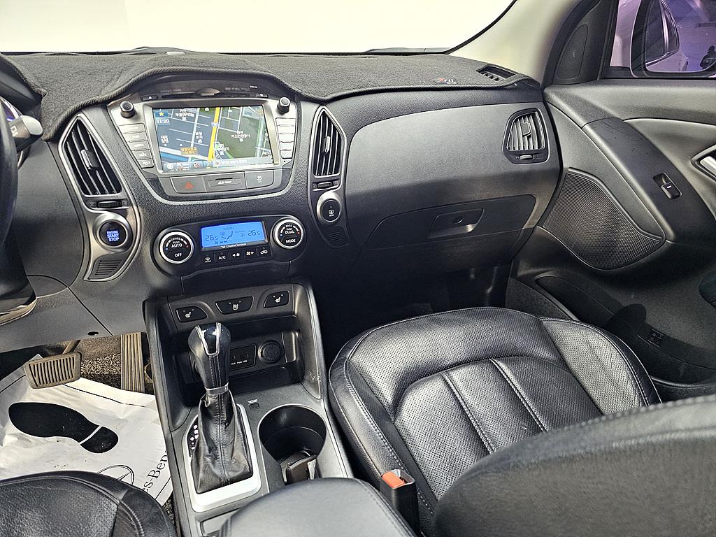 HYUNDAI Tucson - Vista 10