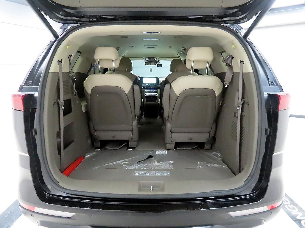 KIA Carnival 2023 Negro - Importación desde Corea - HF Imports Iquique - Foto 18