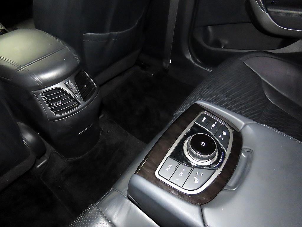 HYUNDAI Grandeur 2011 Negro - Importación desde Corea - HF Imports Iquique - Foto 17