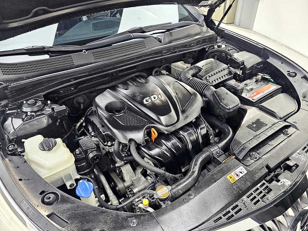 HYUNDAI Grandeur - Vista 6