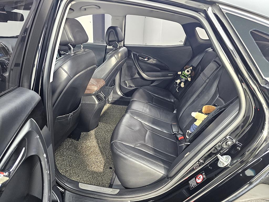 HYUNDAI Grandeur - Vista 9