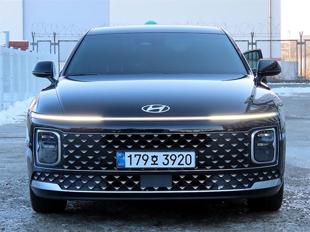 HYUNDAI Grandeur 2025 Negro - Importación desde Corea - HF Imports Iquique - Foto 1