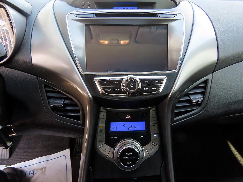 HYUNDAI Avante 2014 Blanco - Importación desde Corea - HF Imports Iquique - Foto 14