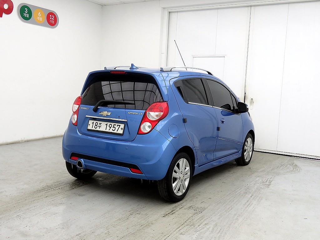 Chevrolet Spark - Vista 4
