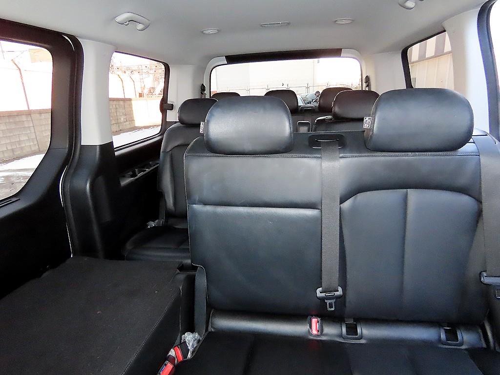 HYUNDAI Staria - Vista 7