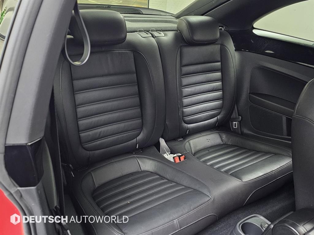 Volkswagen Beetle - Vista 12