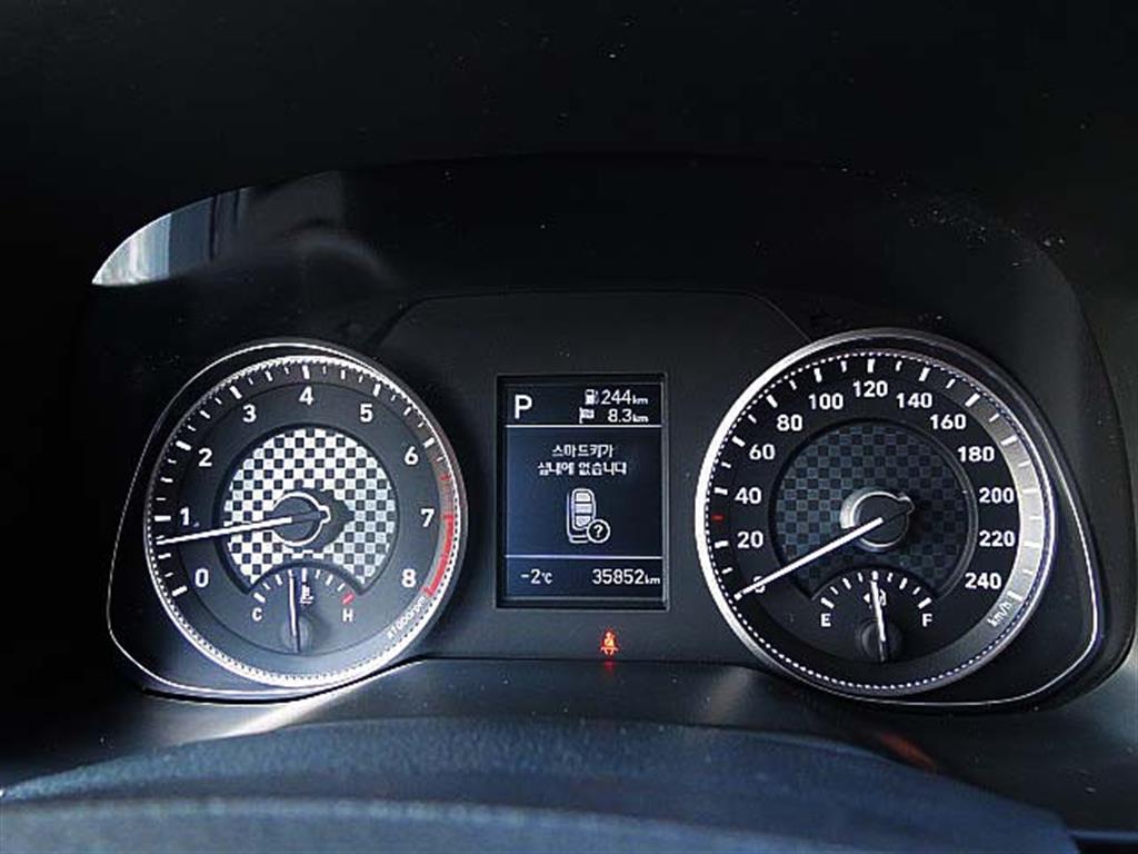 HYUNDAI Avante 2020 Gris - Importación desde Corea - HF Imports Iquique - Foto 9