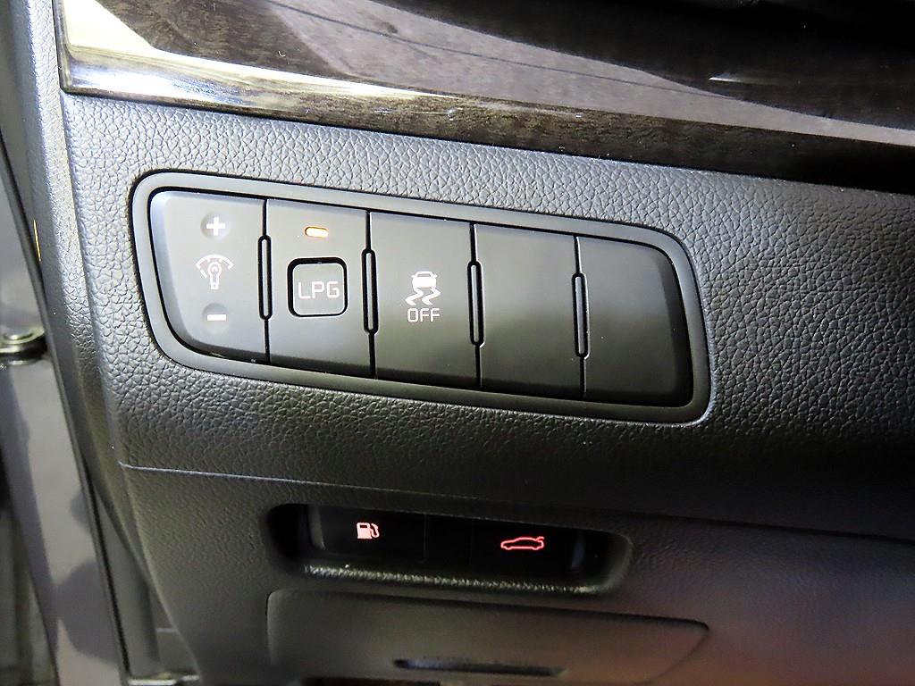 KIA K7 2014 Gris - Importación desde Corea - HF Imports Iquique - Foto 14