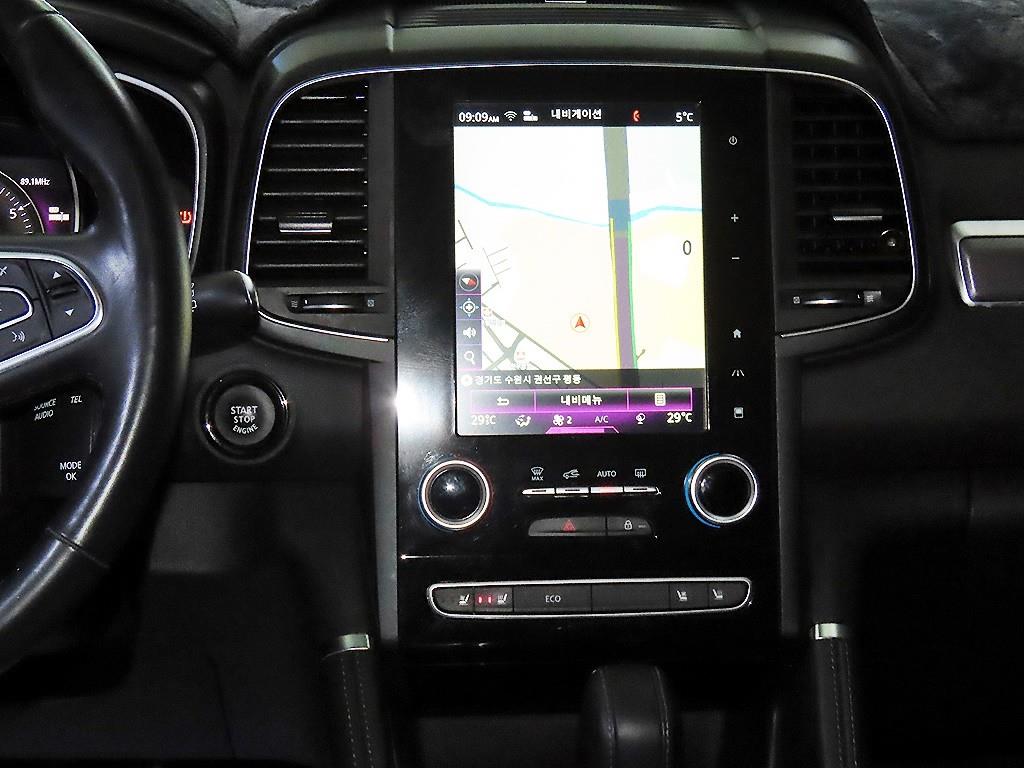 SAMSUNG QM6 - Vista 11