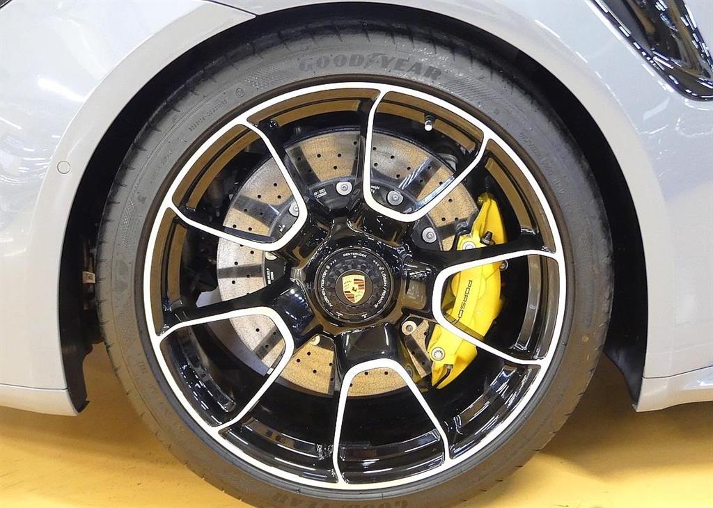 Porsche 911 - Vista 9