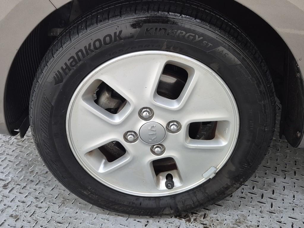 KIA Ray 2012 Gris - Importación desde Corea - HF Imports Iquique - Foto 18