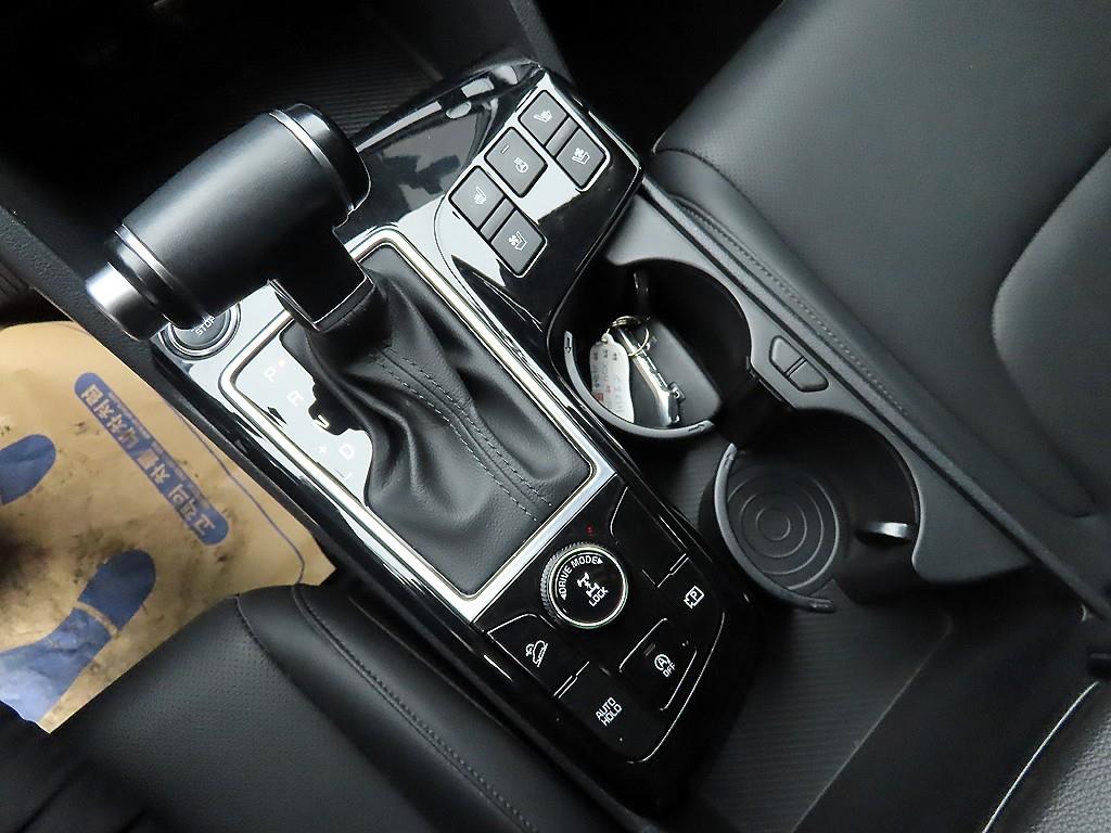 KIA Sportage - Vista 10