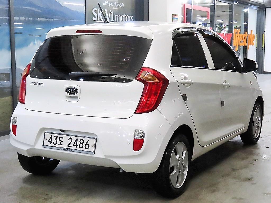 KIA Morning - Vista 4