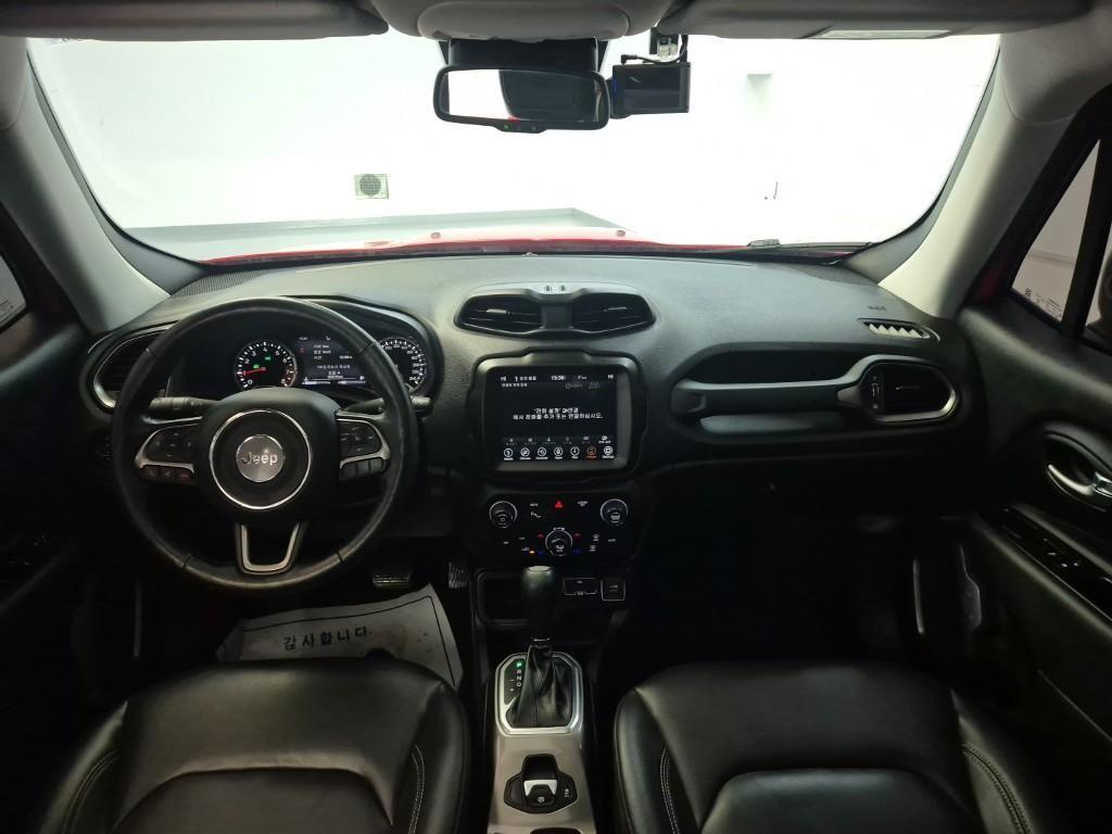 Jeep Renegade - Vista 7