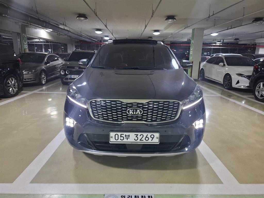 KIA Sorento - Vista 4