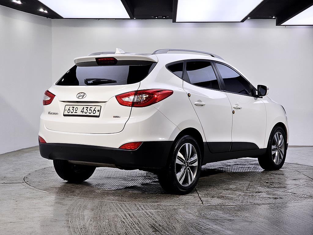 HYUNDAI Tucson - Vista 4